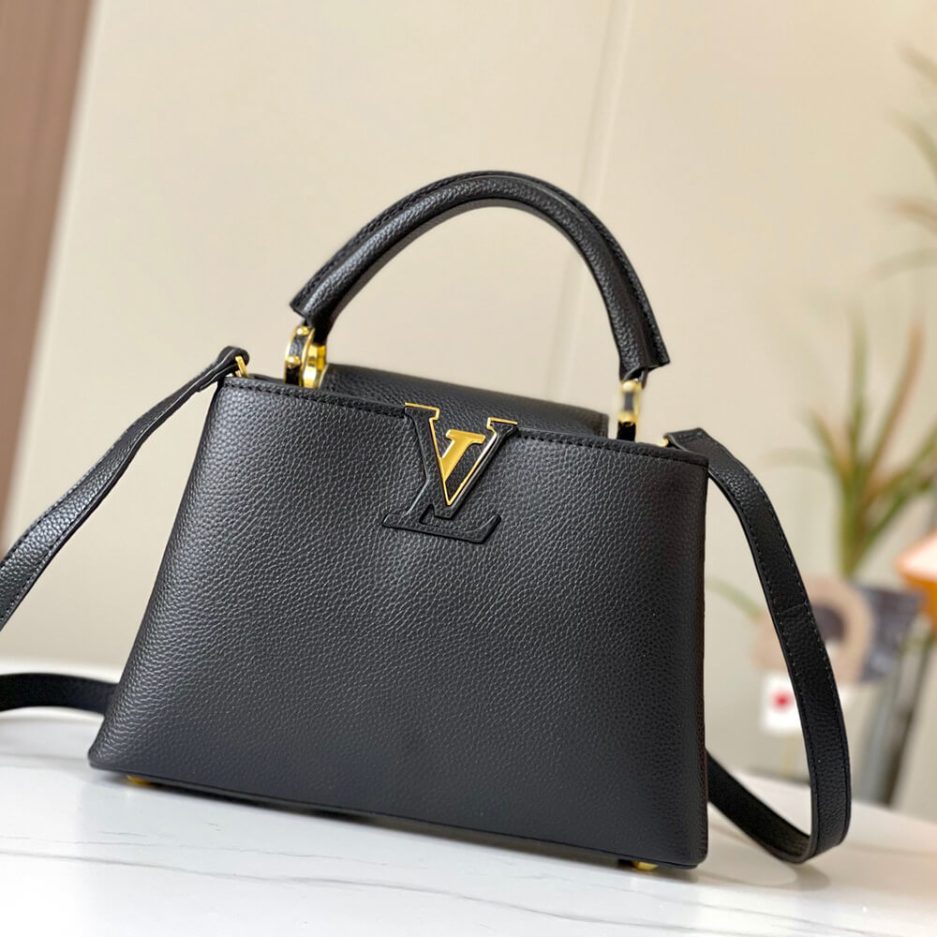 Louis Vuitton LV Capucines BB